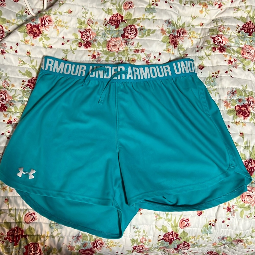 Brand: under armor